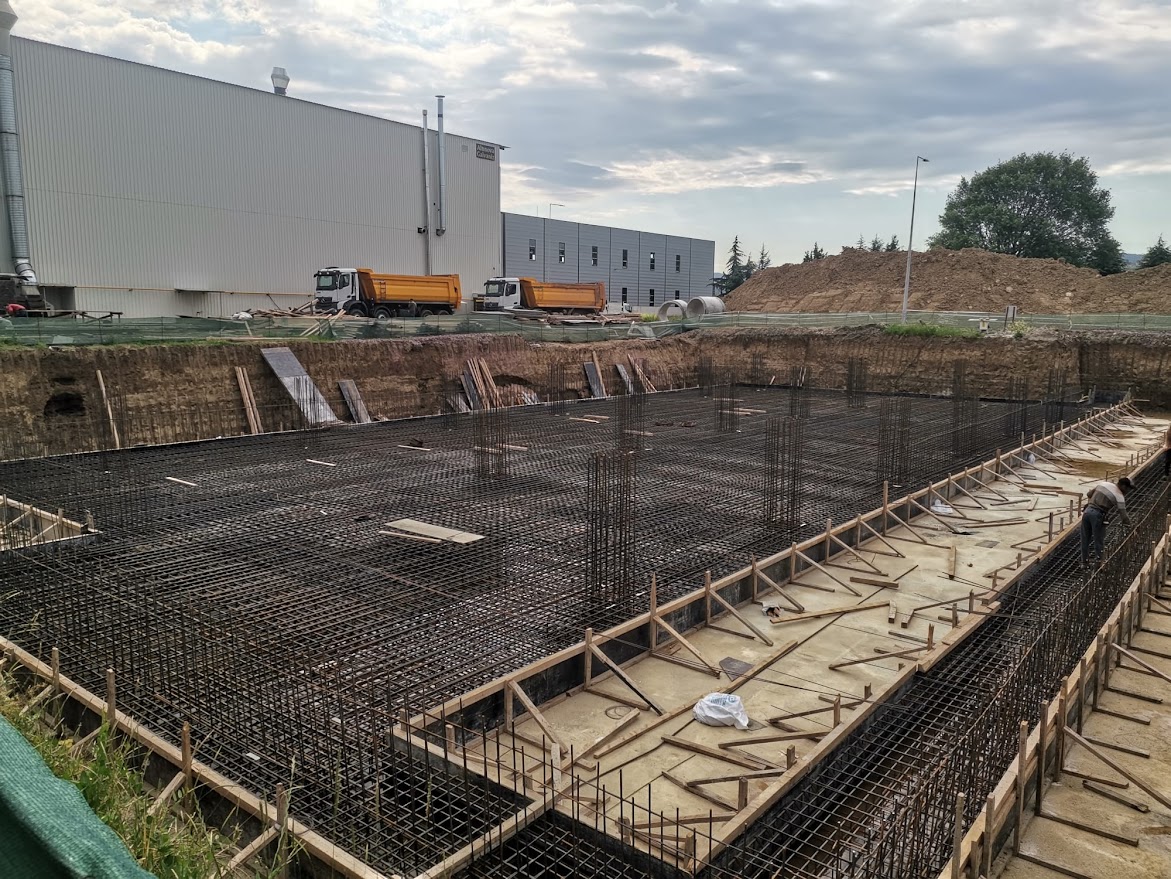 3 KATLI 2296 M² BETONARME YAPI