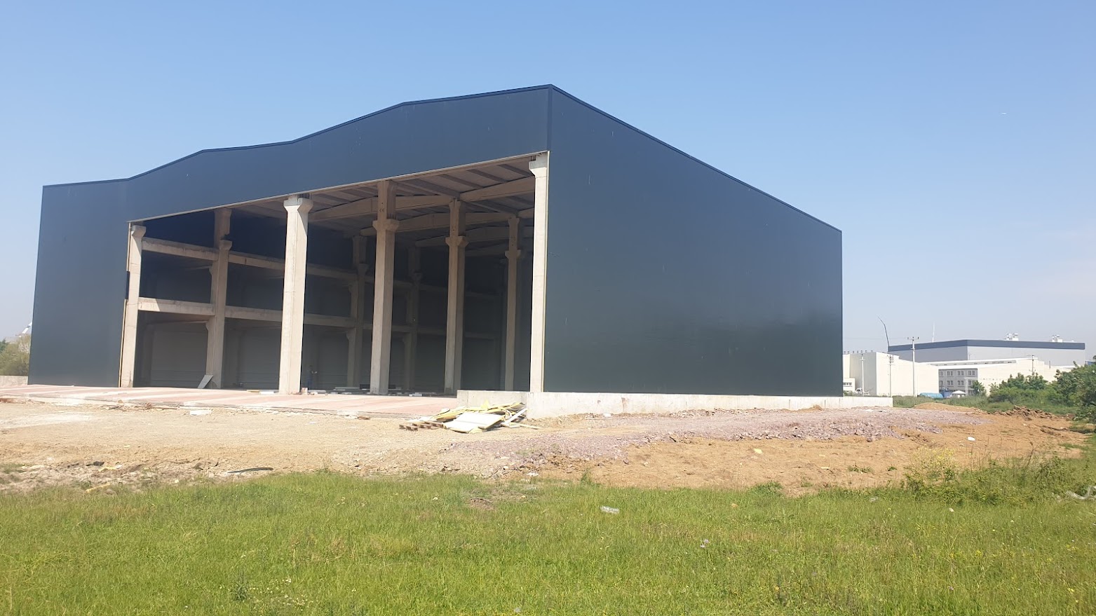 1800 M² Prefabrik Yapı İnşaatı