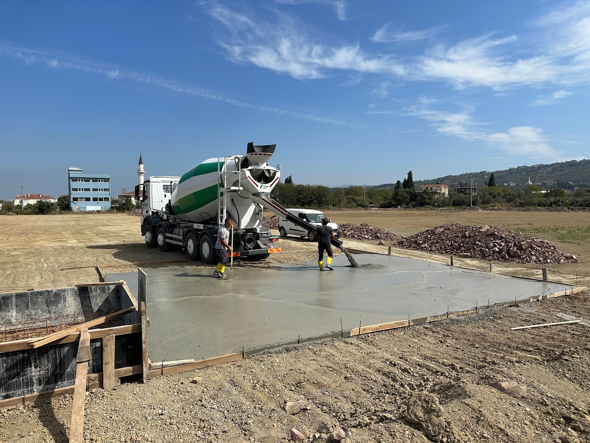 10.100 M² Kapalı Alan Çelik Yapı İnşaatı