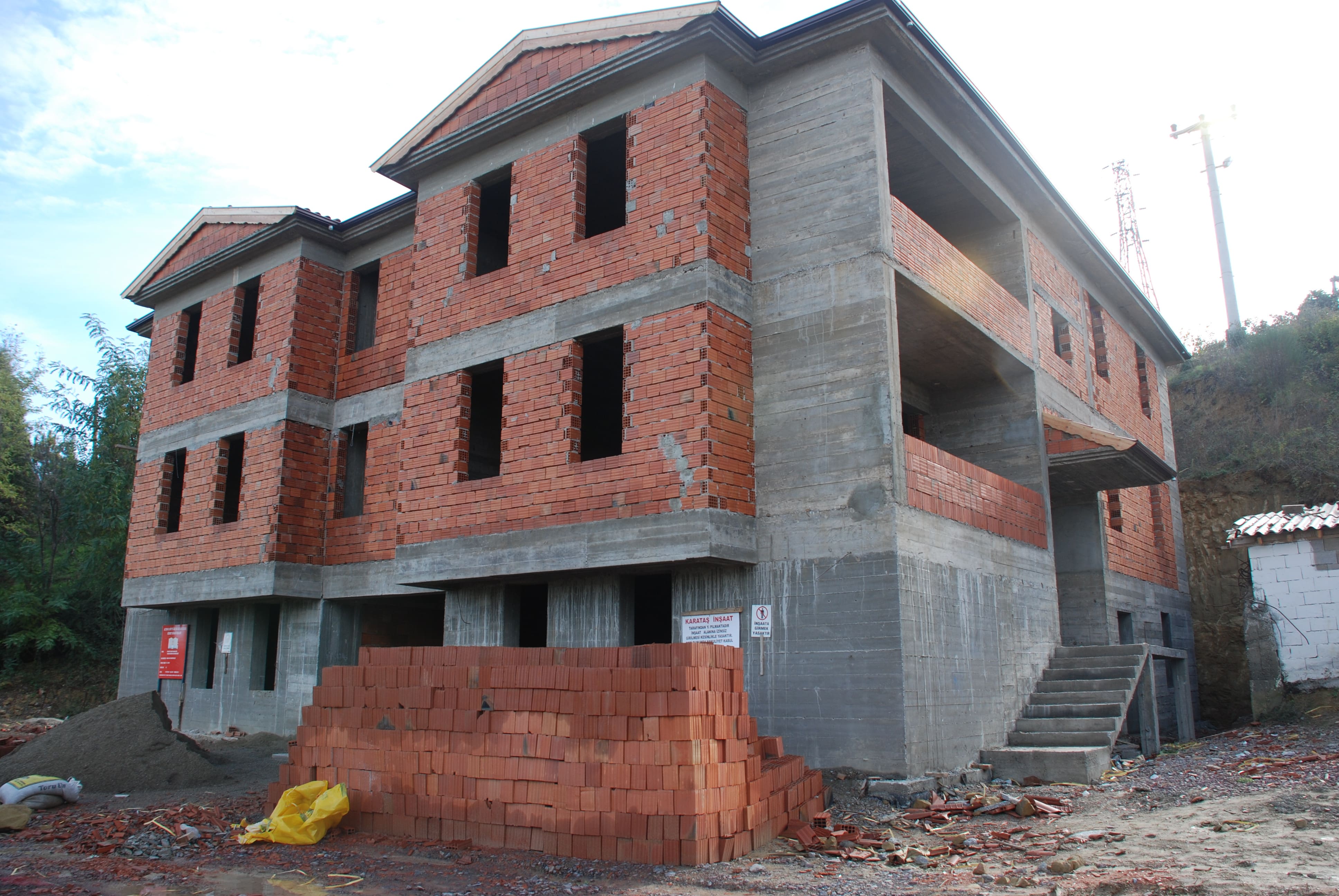 1200 M² Altınova Müftülük Binası